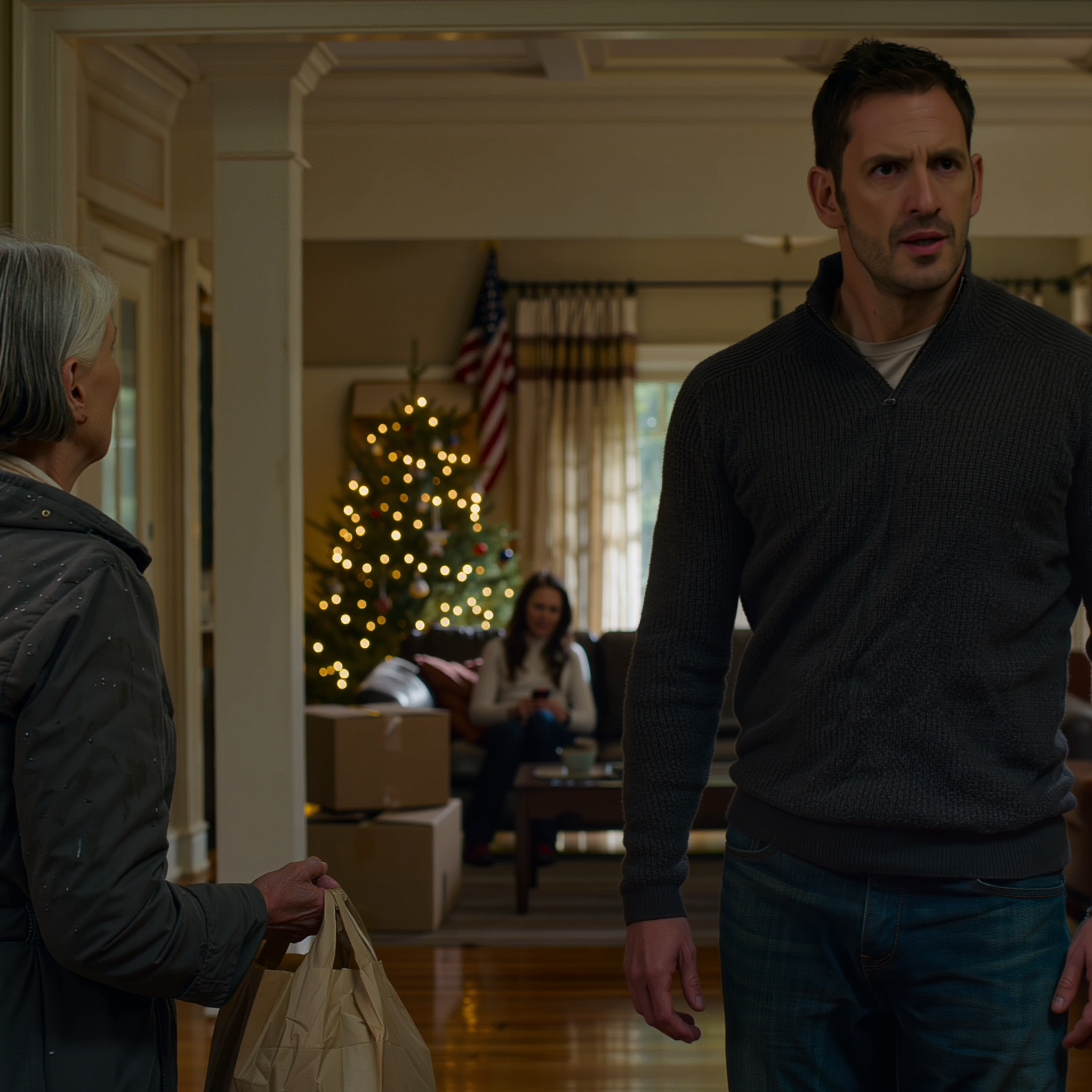 På julafton höll min son på att stoppa mina saker i lådor när han sa: “Vi måste minska utrymmet, Mamma.” Jag log bara, tog min väska och gick ut i tystnad. Några veckor senare var de nästan desperata när de insåg att det jag hade tagit med mig den dagen inte bara var kläder.