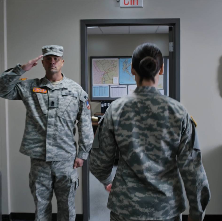 Du kan behålla Emma,” sa min man, medan han skötte över skilsmässo-paketet över vårt köksö. „Jag tar huset, bilarna, företaget—allt annat.