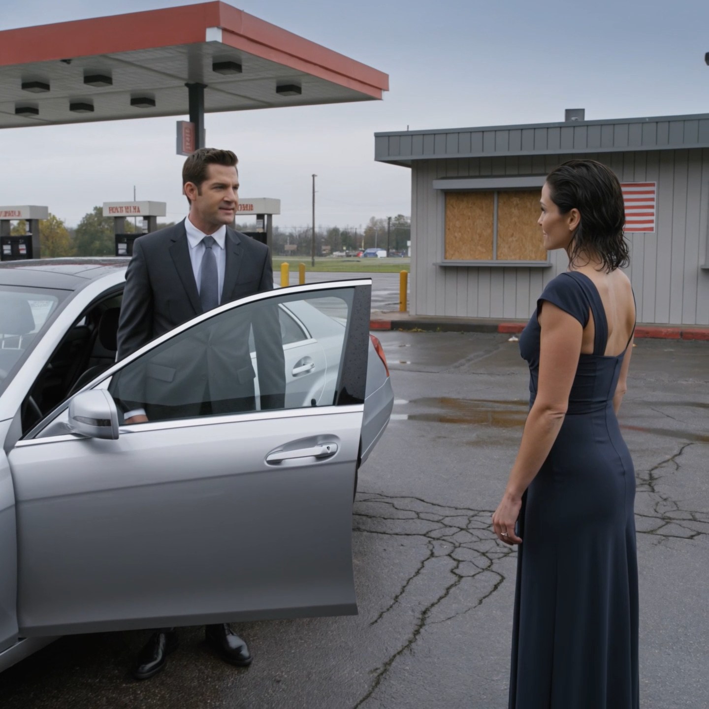 Na noite do nosso décimo segundo aniversário, meu marido me levou a um parque de serviço fechado ao norte de White Plains, disse que caminhar para casa poderia me ensinar respeito, e me deixou lá com trovões rolando sobre a rodovia. Ele achava que estava me punindo. O que ele realmente fez foi me entregar a última prova limpa que eu vinha esperando.