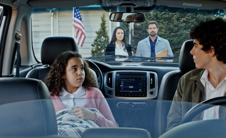 Não Venha Para a Reunião de Família. Você Não Faz Mais Parte Deste Família,” Meu Pai Enviou Mensagem. Eu Acabei de Responder, “Entendido.” Então, Removi Meu Nome do Empréstimo de 4 Milhões de Dólares. 24 Horas Depois… 72 Chamadas Perdidas, E Um Contador Muito Abalado…