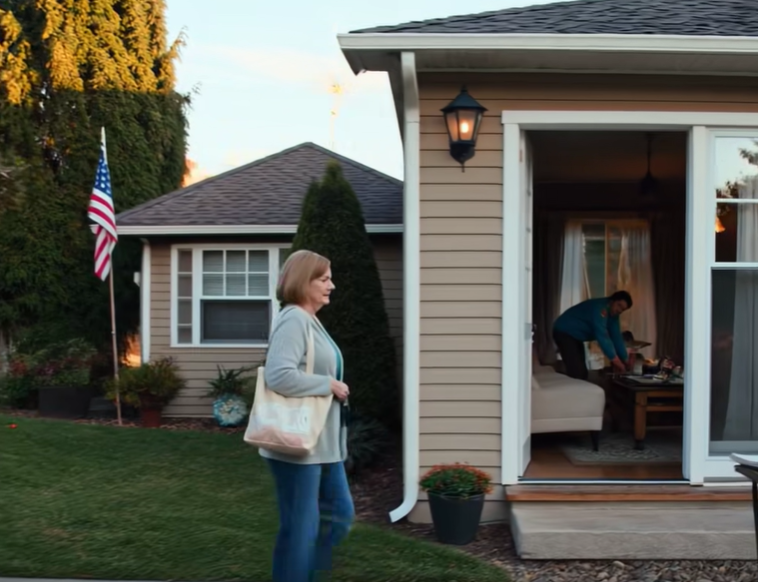 Eu Voltei para Meu Carteira — e Ouvi Minha Filha Dizer, “Só Precisamos Esperar.”